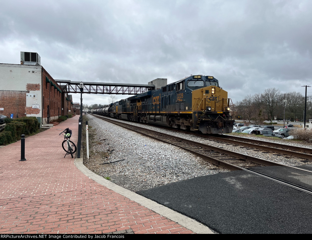 CSX 3228